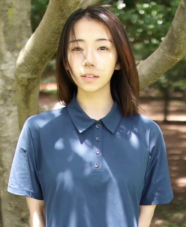 俳優・タレント・ライター:島崎莉乃さん
