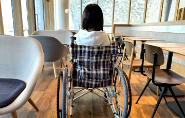 角川食堂 店内 車椅子でも利用可能です