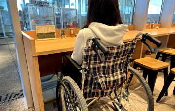 ラーメンWalkerキッチン 店内 車椅子でも利用可能です