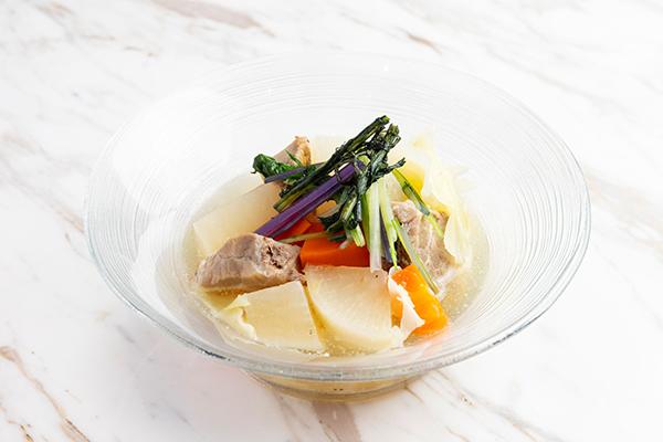 埼玉産冬野菜と豚肉の柚子胡椒蒸し