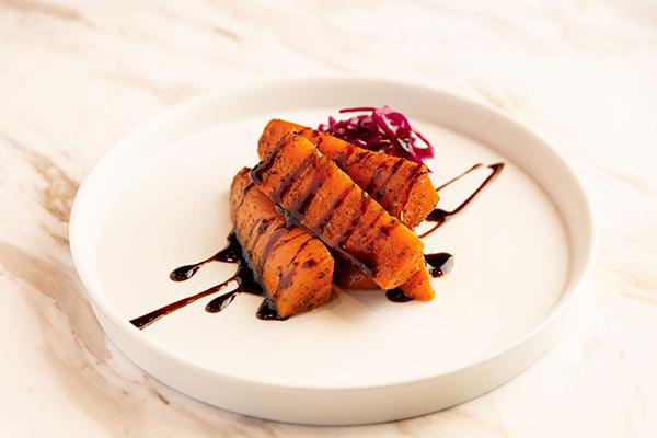 埼玉産ニンジンの丸ごとグリル