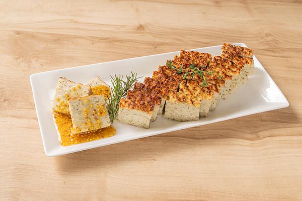 ハーブ香る鶏つくねハニーマスタードソース