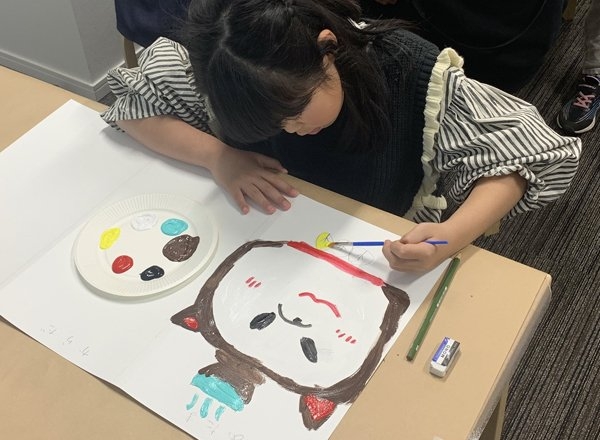 絵画ワークショップのようす