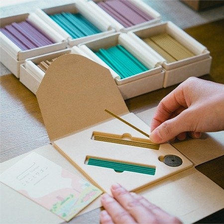 お香の移動販売車「Incense Station ことことワゴン」