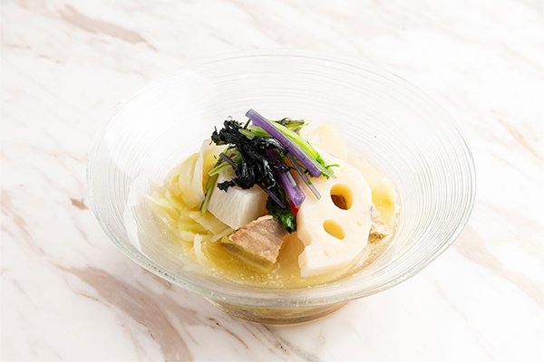 冬野菜と豚肉の柚子胡椒蒸し