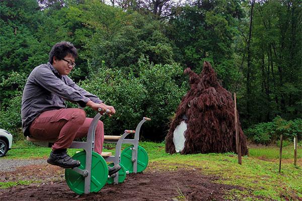 アートベンチ写真展〜「遊べるバイクベンチ」が三ケ島に生まれるまで〜