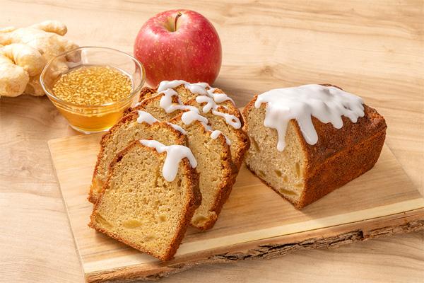 はちみつ生姜とりんごのパウンドケーキ