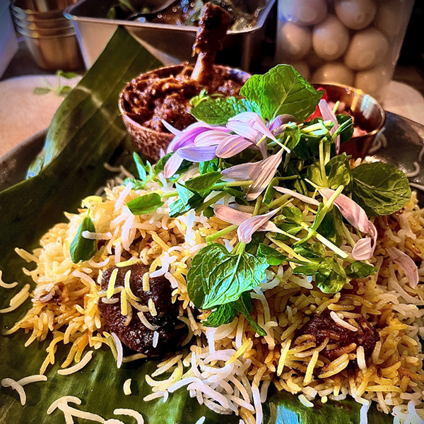 CURRY&NOBLE 強い女