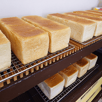 なんつかベーカリー