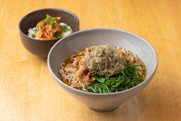 十文字中華そばとご飯のお供小丼セット