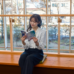 マンガ・ラノベ 図書館
